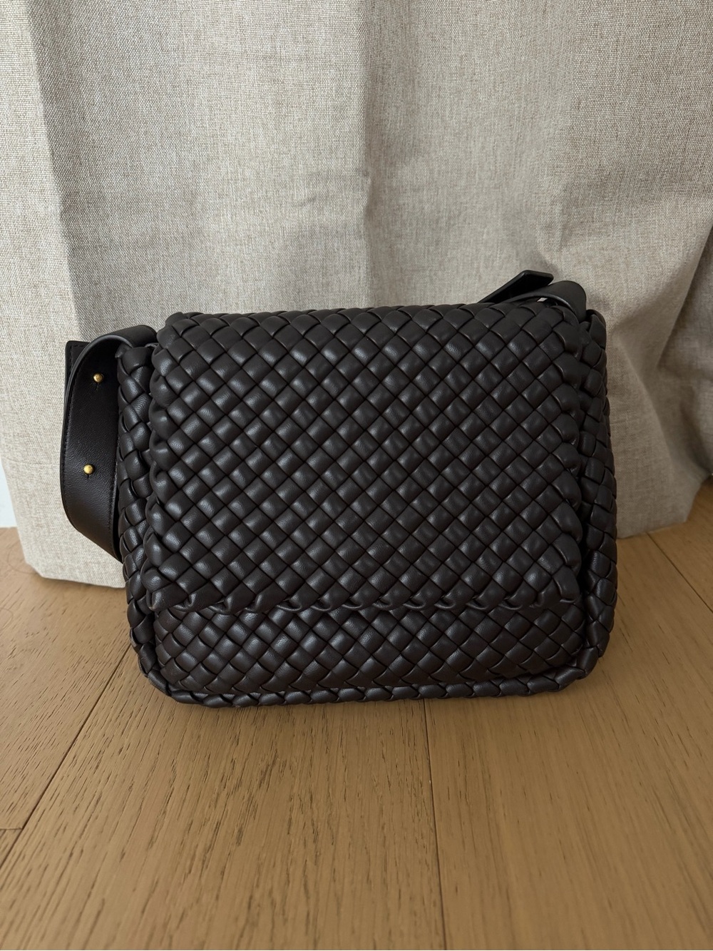 RARE Bottega Veneta Cobble Bag (Discontinued) in Dark Burgandy Brown